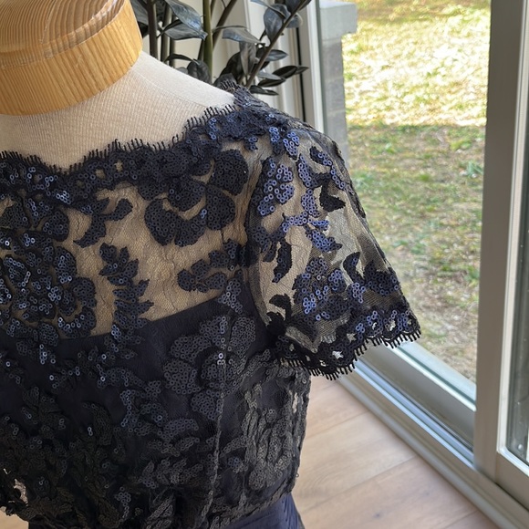 EUC Tadashi Shoji dress - Picture 5 of 14